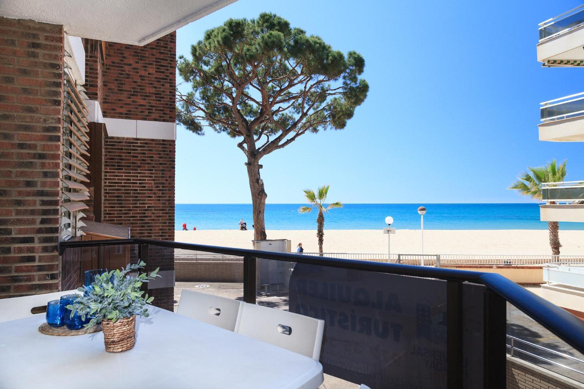 Uhc Mexico I Apartments Cambrils Exterior photo